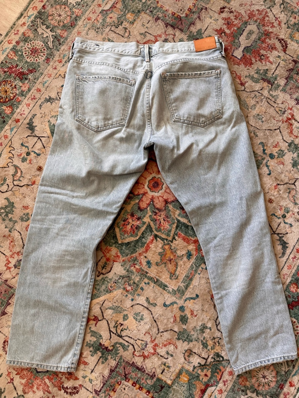 Citizens Of Humanity Light WashJeans with Pink Floral Embroidery - Picture 7 of 7